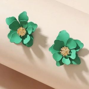 NEW Green Gold Rose Flower Elegant Summer Cute Everyday Stud Earrings